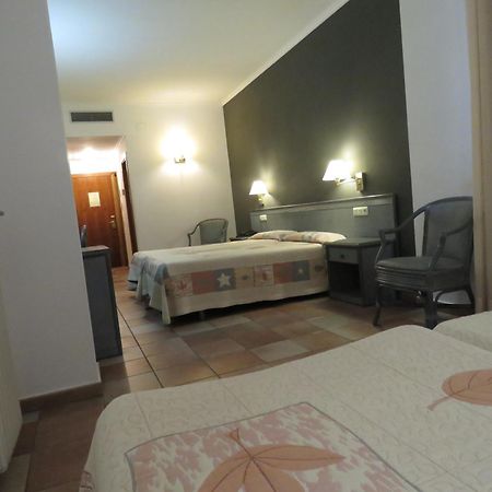 Hotel Santa Anna L'Estartit Rom bilde