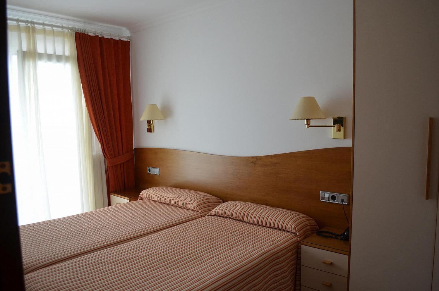 Hotel Santa Anna L'Estartit Eksteriør bilde