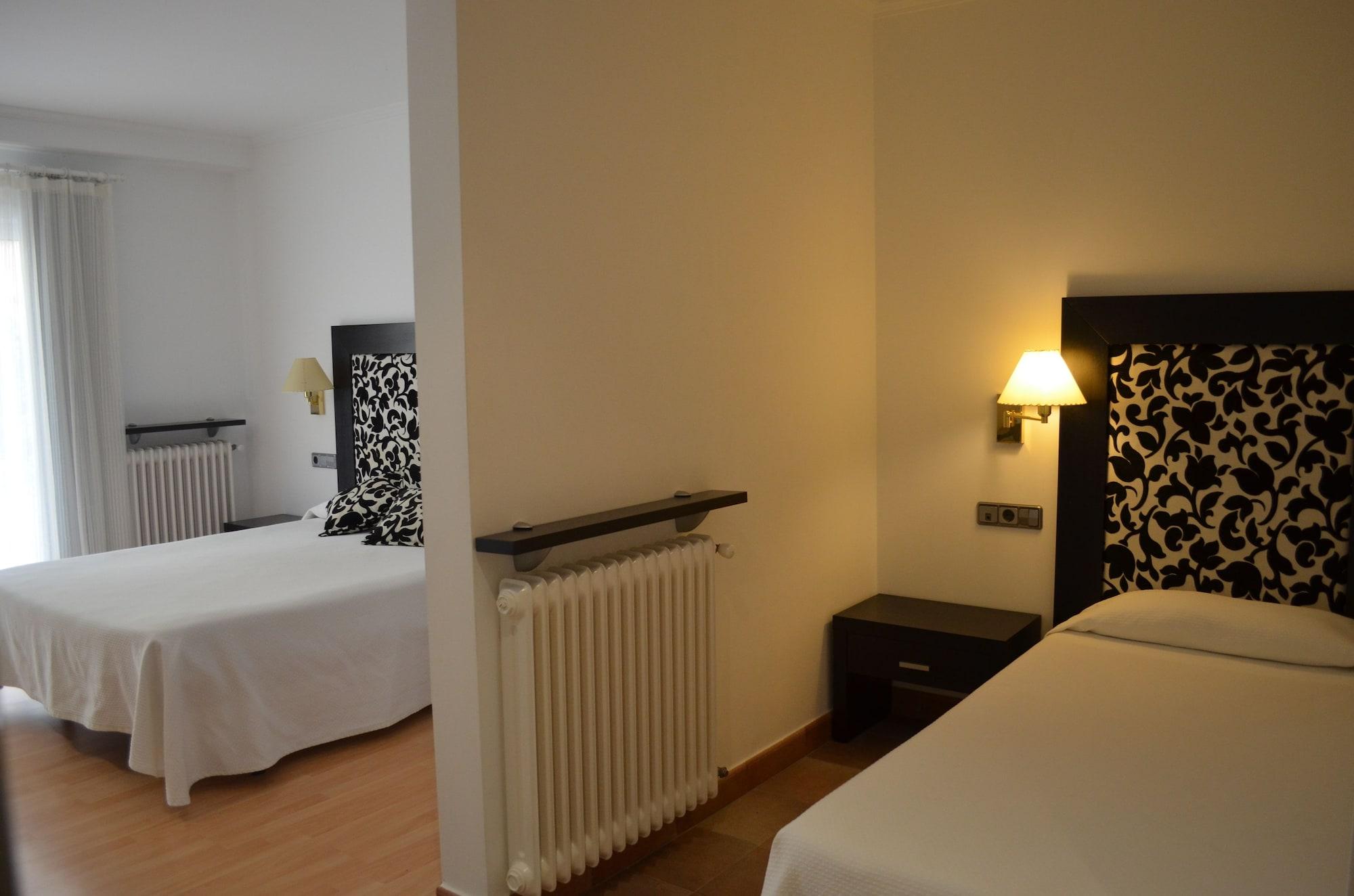 Hotel Santa Anna L'Estartit Eksteriør bilde