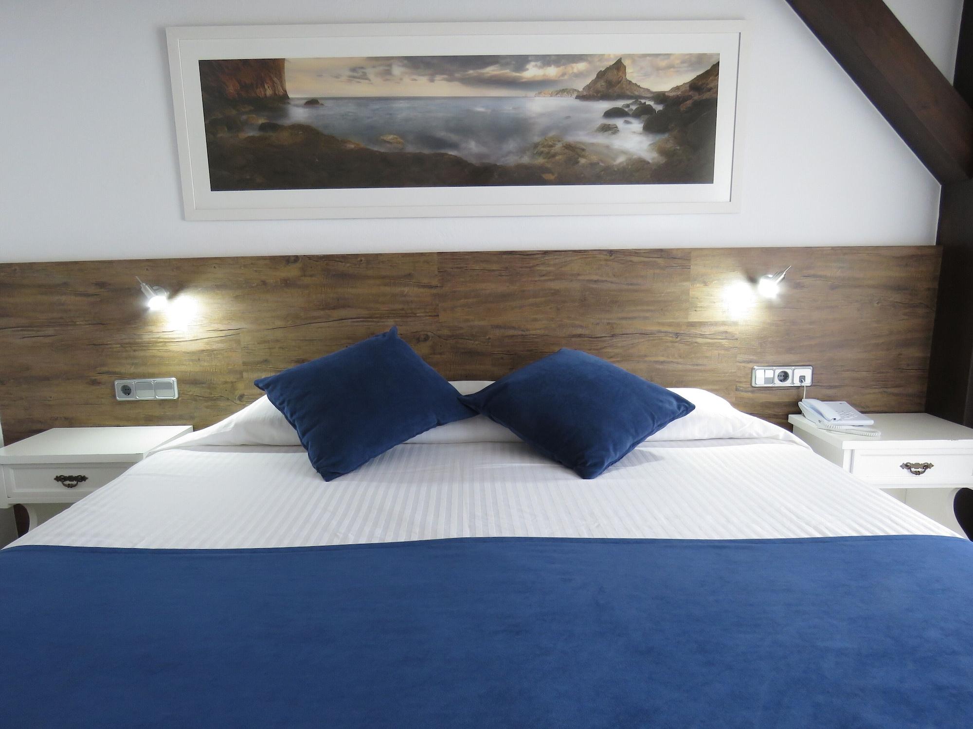 Hotel Santa Anna L'Estartit Eksteriør bilde
