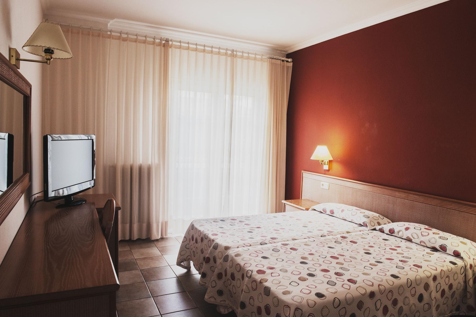 Hotel Santa Anna L'Estartit Eksteriør bilde