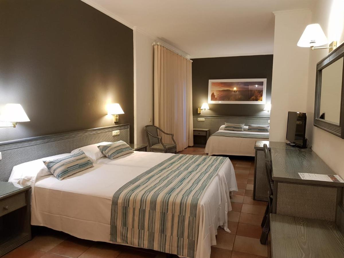 Hotel Santa Anna L'Estartit Eksteriør bilde